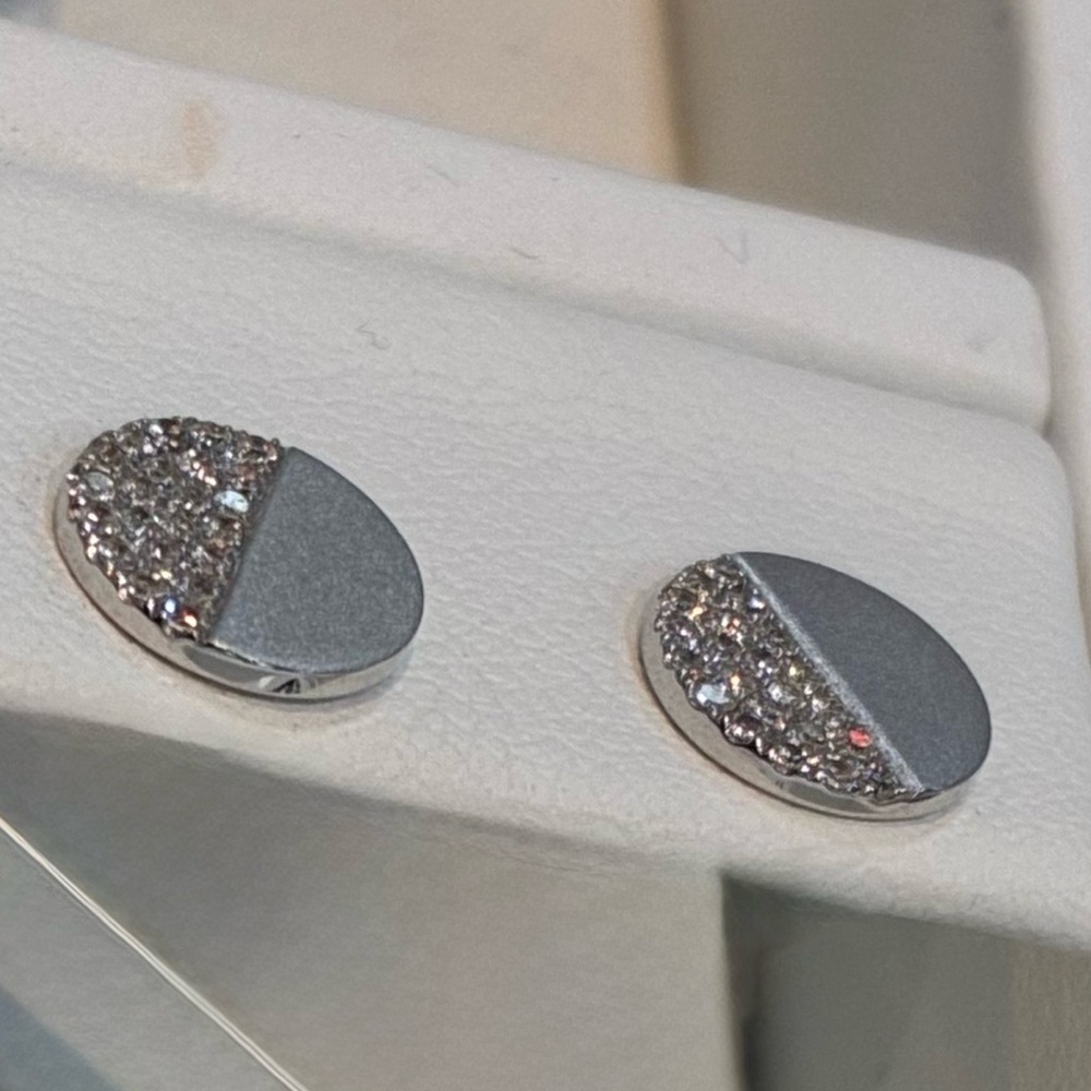 Chid Solid 14k White Gold Pavé Diamond Stud Earrings Holiday Gifts!